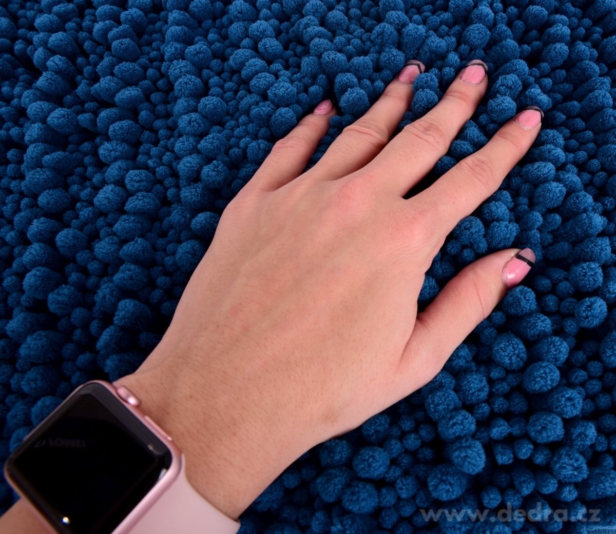 SASANKA®, WC předložka, 50 × 45 cm, jemné 3D mikrovlákno, protiskluzová úprava, petrolejová – náhled 4 | Grand Móda