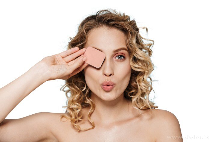 12 ks kosmetické houbičky na make-up v plastové krabičce – náhled 3 | Grand Móda