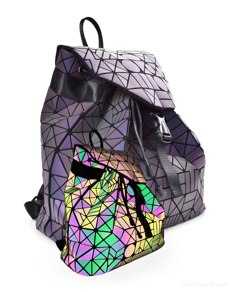 BATOH, reflexně svítící při dopadu světla, CHAMELEON GEOMETRIC | Batohy a ledvinky | Grand Móda