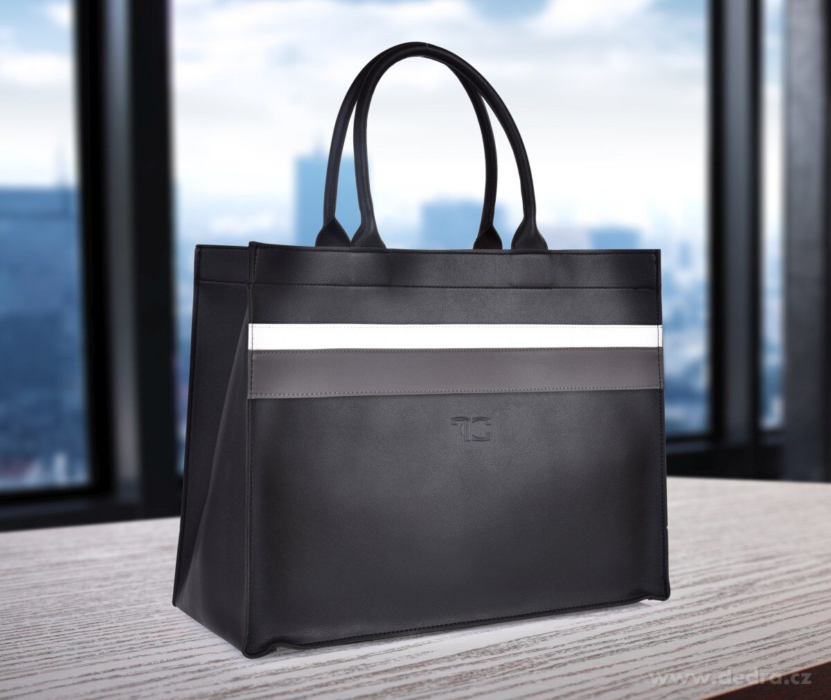 FC SHOPPER BAG elegantní taška s pruhy – náhled 4 | Grand Móda