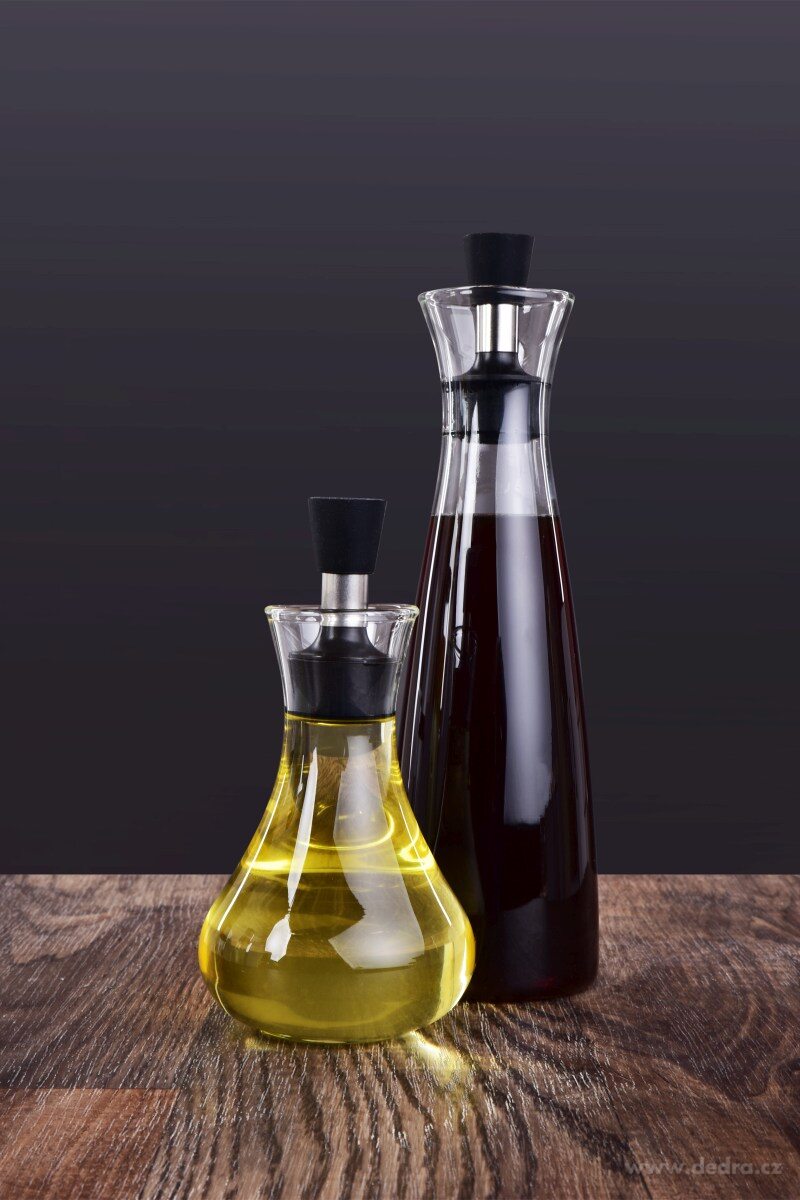 BOROSIL, 300 ml karafa na olej, ocet nebo dresink z borosilikátového skla – náhled 4 | Grand Móda