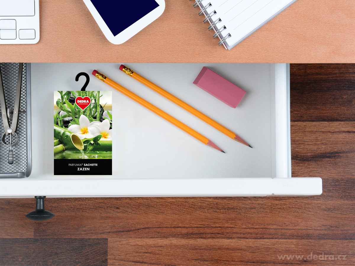 Vonná sašetka, ZAZEN, závěsný vonný sáček PARFUMIA® – náhled 4 | Grand Móda