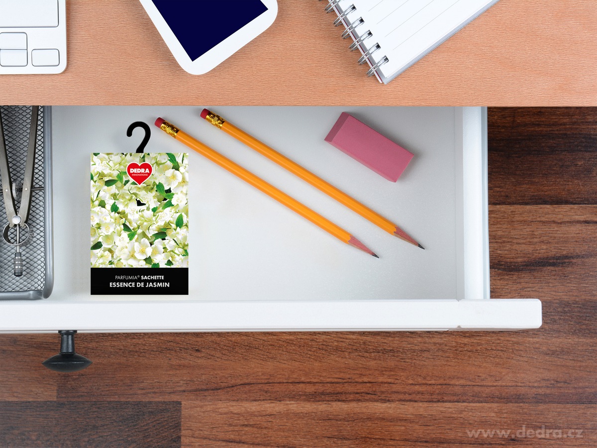 Vonná sašetka, ESSENCE DE JASMINE, závěsný vonný sáček PARFUMIA® – náhled 4 | Grand Móda