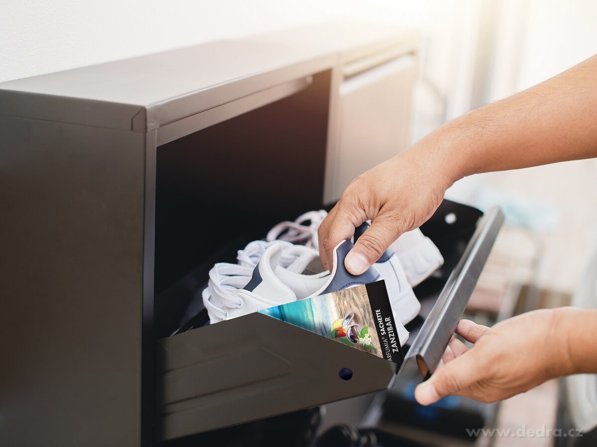 Vonn├í sa┼íetka | ZANZIBAR | z├ív─Ťsn├Ż vonn├Ż s├í─Źek PARFUMIA┬« - obr├ízek 3 | sa┼íetky legends | Grand M├│da