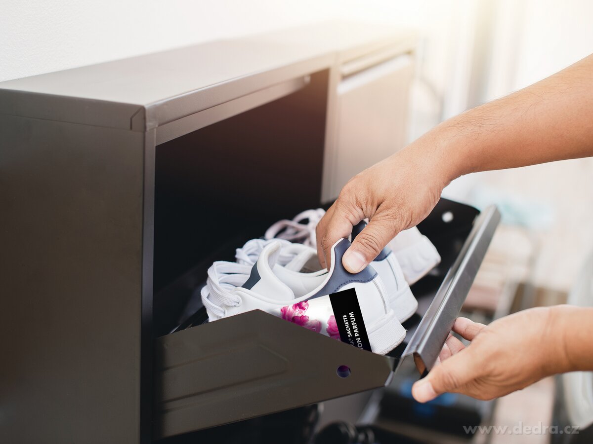 Vonná sašetka, SAISON PARFUM, závěsný vonný sáček PARFUMIA® – náhled 4 | Grand Móda