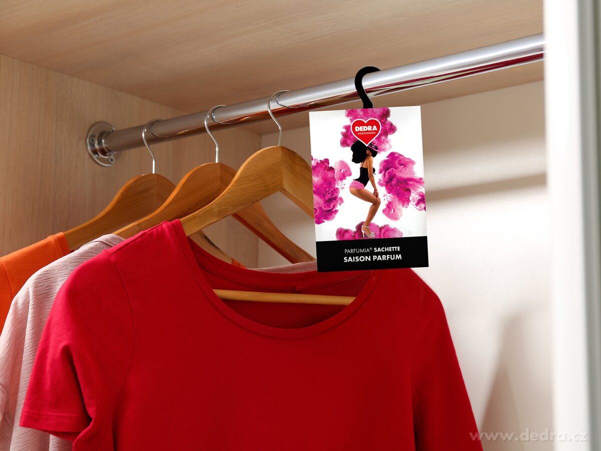 Vonná sašetka, SAISON PARFUM, závěsný vonný sáček PARFUMIA® – náhled 5 | Grand Móda