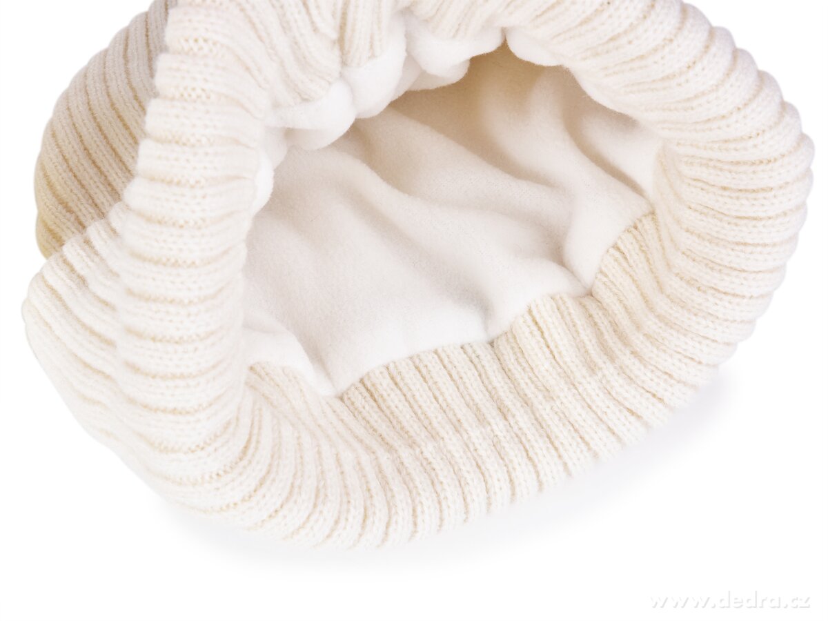 FC WHITE BADGE, smetanová pletená čepice s hřejivou měkkou podšívkou & logem – náhled 4 | Grand Móda