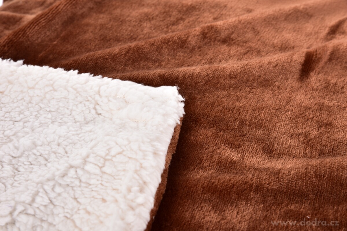LAGOON DREAM, dvouvrstvá luxusní přikrývka 150 × 200 cm, LAGOON VELVET & hebká imitace beránka, čokoládová | Deky a přehozy | Grand Móda