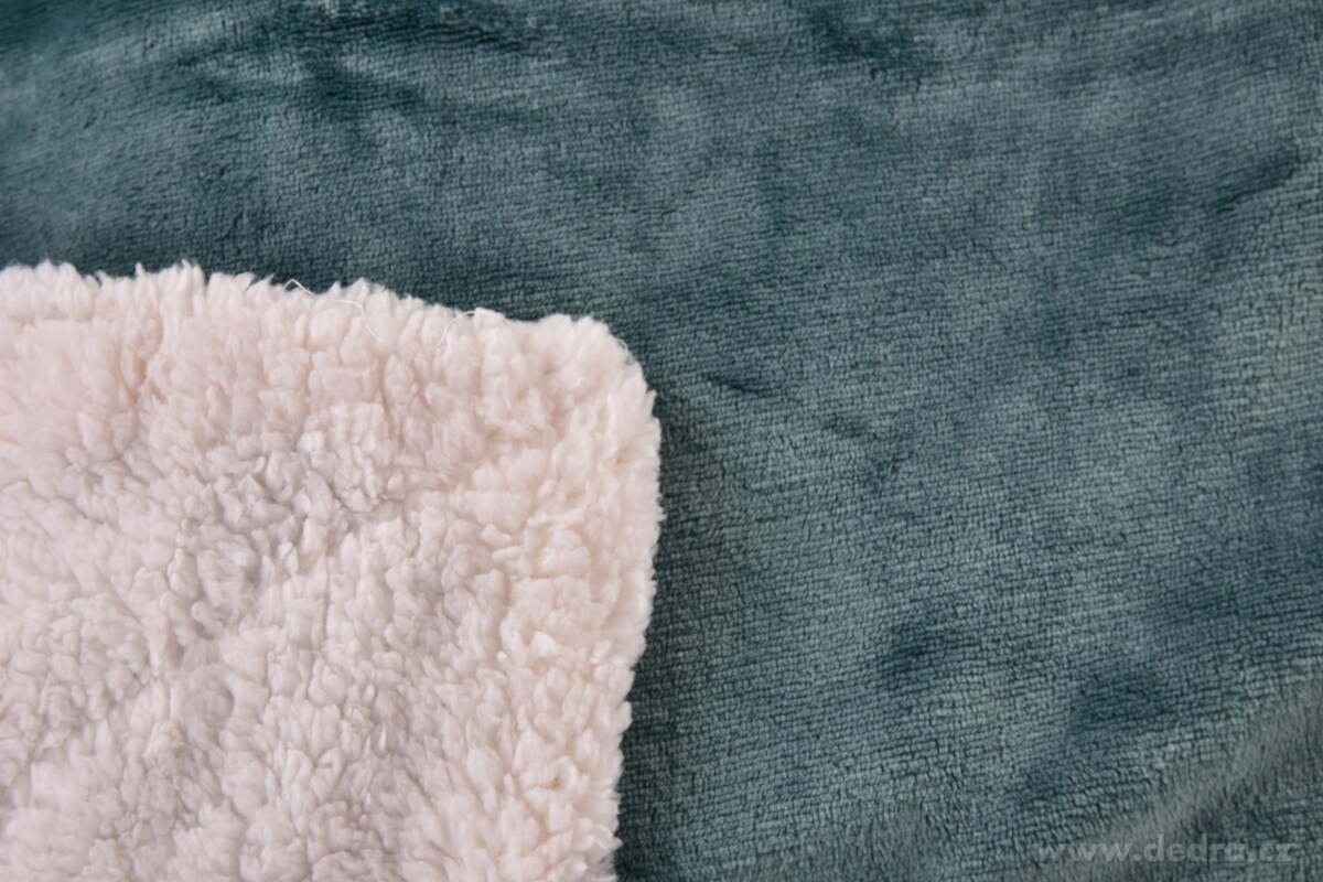 2v1 ROYAL LAGOON VELVET luxusní přikrývka, dvouvrstvá | Deky a přehozy | Grand Móda