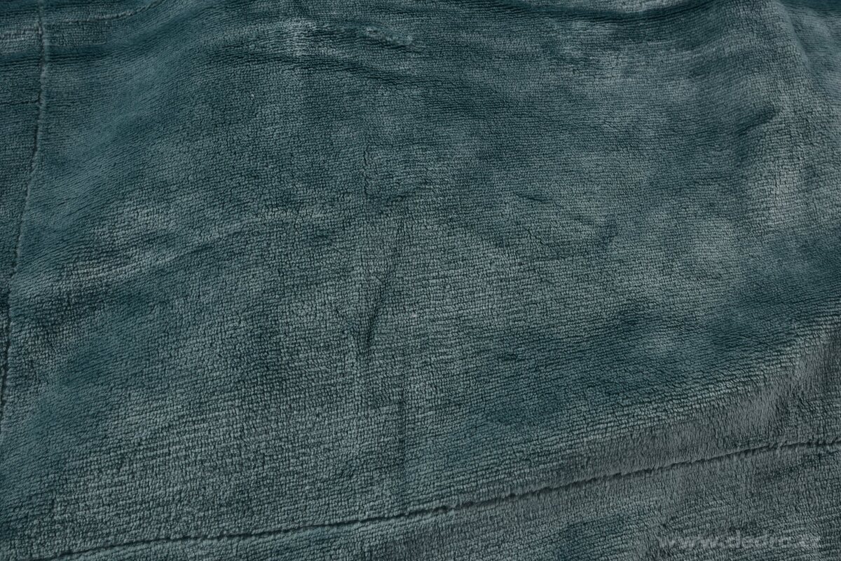 2v1 ROYAL LAGOON VELVET luxusní přikrývka, dvouvrstvá – náhled 3 | Grand Móda