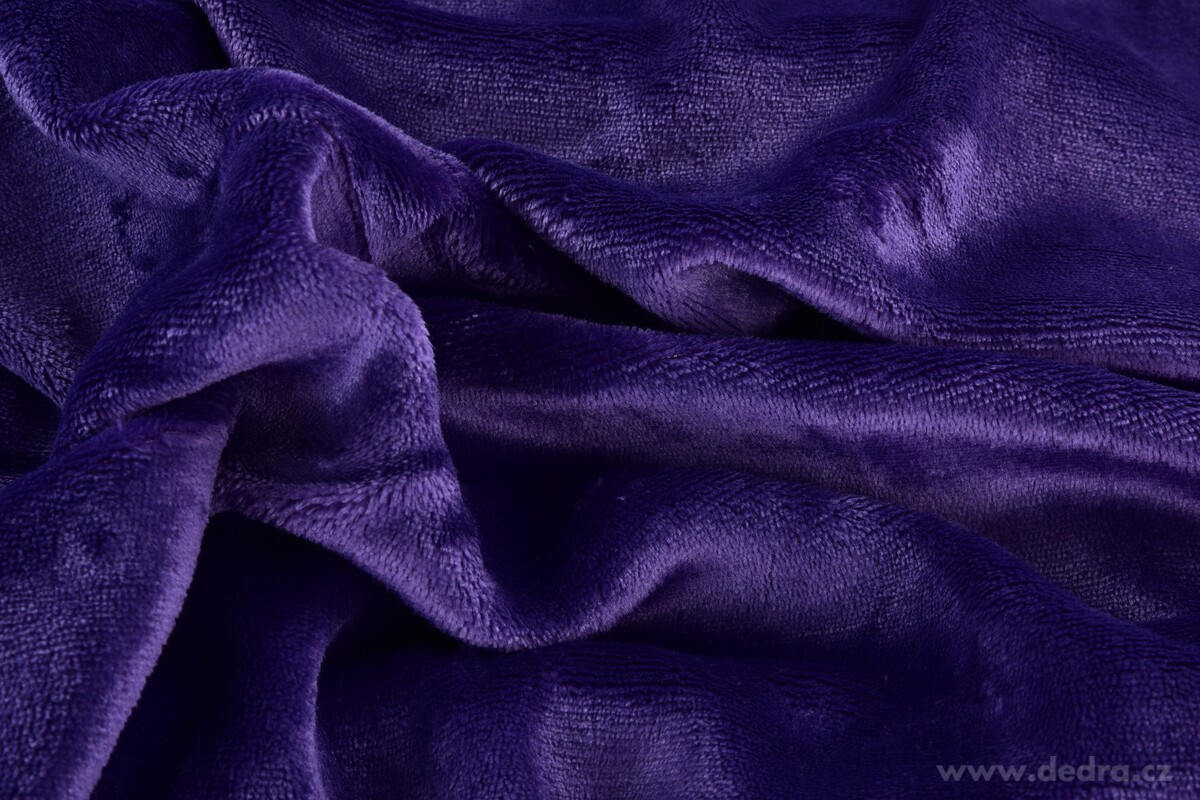 LAGOON DREAM, dvouvrstvá luxusní přikrývka 150 × 200 cm, LAGOON VELVET & hebká imitace beránka, fialová – náhled 3 | Grand Móda