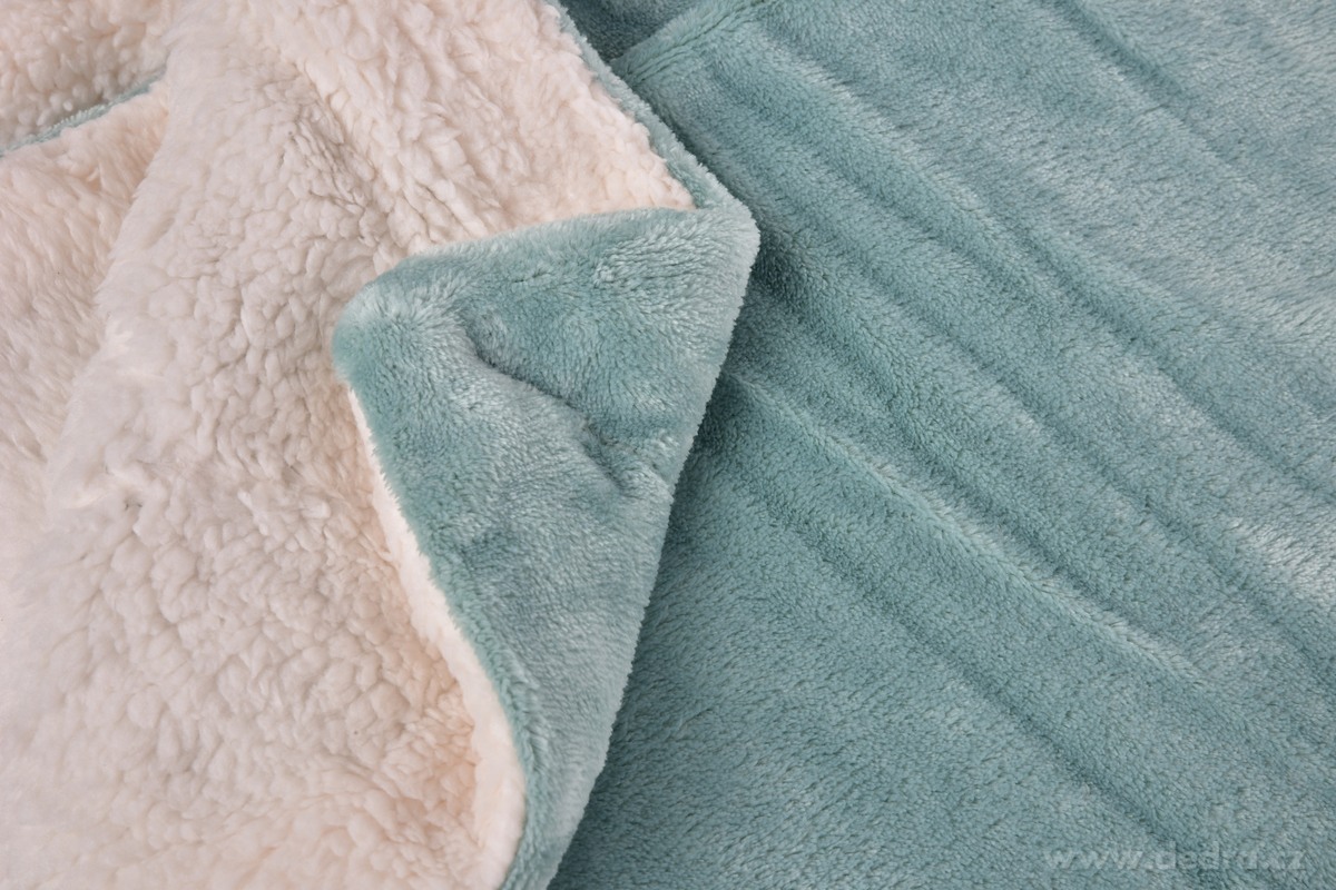 LAGOON DREAM, dvouvrstvá luxusní přikrývka 150 × 200 cm, LAGOON VELVET & hebká imitace beránka, tyrkysová – náhled 4 | Grand Móda
