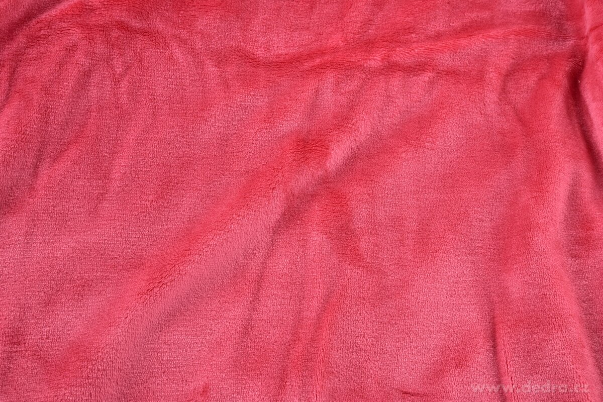 LAGOON DREAM, dvouvrstvá luxusní přikrývka 150 × 200 cm, LAGOON VELVET & hebká imitace beránka, jahodová – náhled 3 | Grand Móda