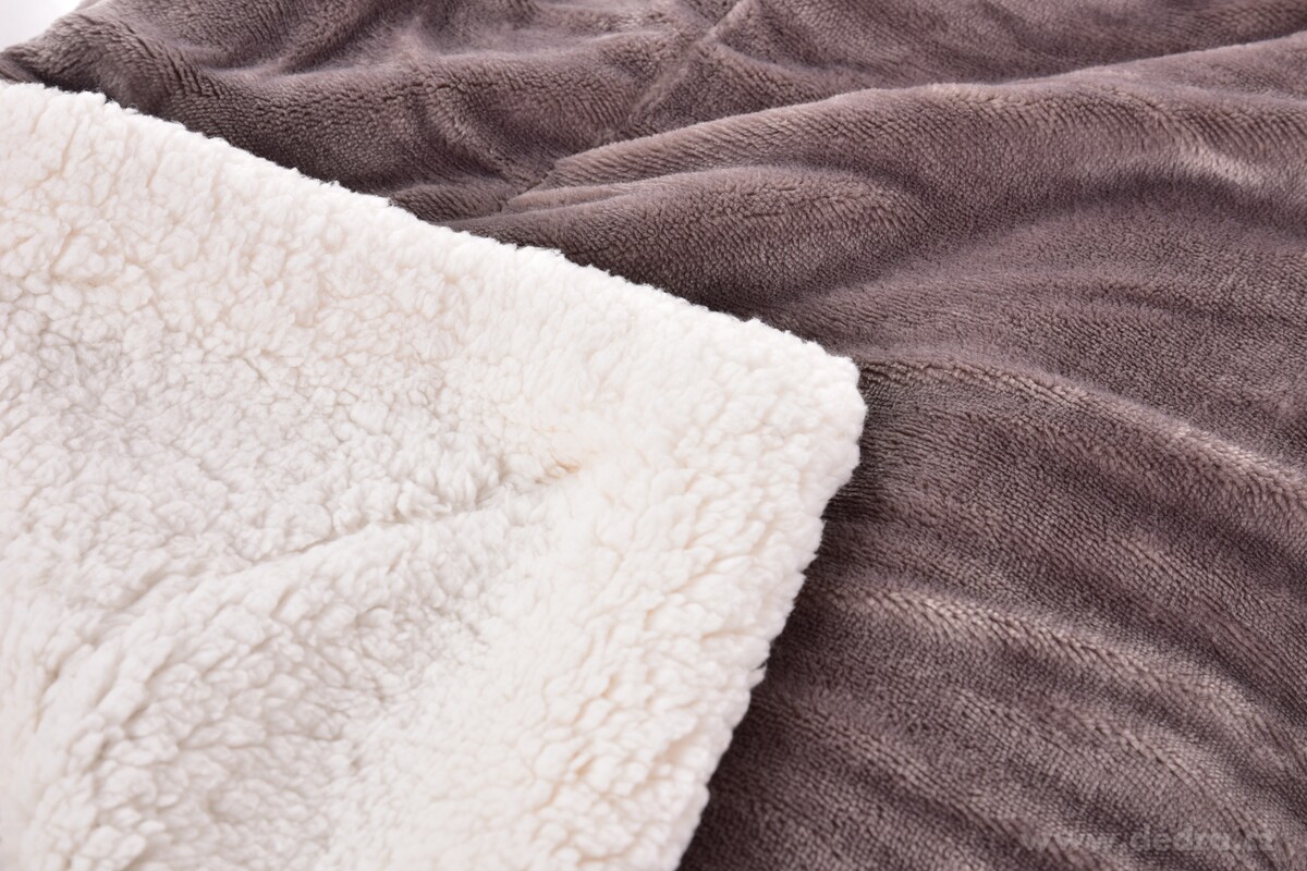 LAGOON DREAM, dvouvrstvá luxusní přikrývka 150 × 200 cm, LAGOON VELVET & hebká imitace beránka, šedá