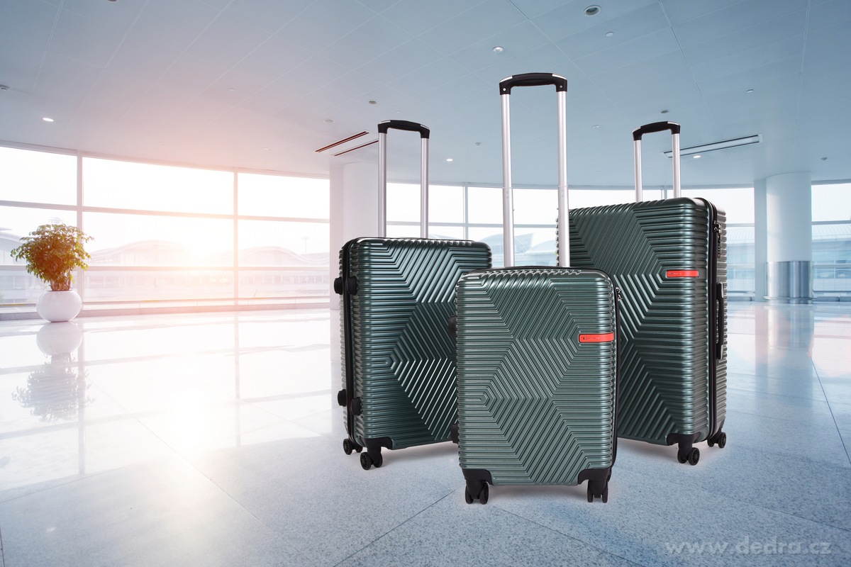 FC TRAVELLER | st┼Öedn├ş cestovn├ş kufr 66 cm | 4 kole─Źka 360┬░, TSA z├ímek & v├Żsuvn├í rukoje┼ą | petrolejov├Ż - obr├ízek 3 | Velk├ę a st┼Öedn├ş kufry | Grand M├│da