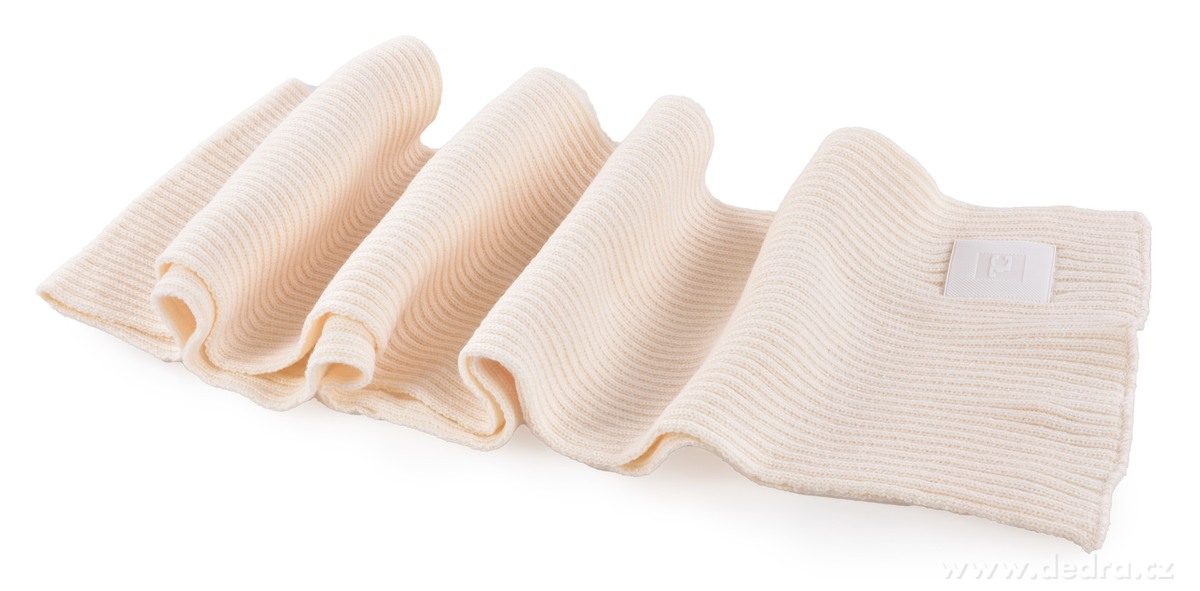 FC WHITE BADGE, smetanová žebrovaná pletená šála s hřejivým efektem & logem