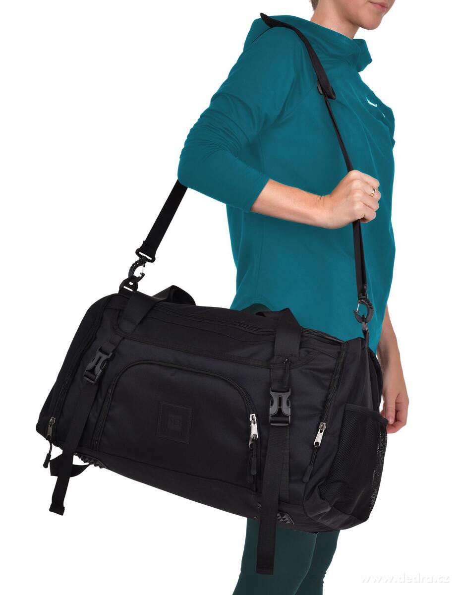 FC BLACK BADGE SPORT & WEEKENDER | cestovn├ş & sportovn├ş ta┼íka 50 cm | kapsa na boty, vlhk├ę oble─Źen├ş & podlo┼żku - obr├ízek 4 | Ta┼íky na cesty a sport | Grand M├│da