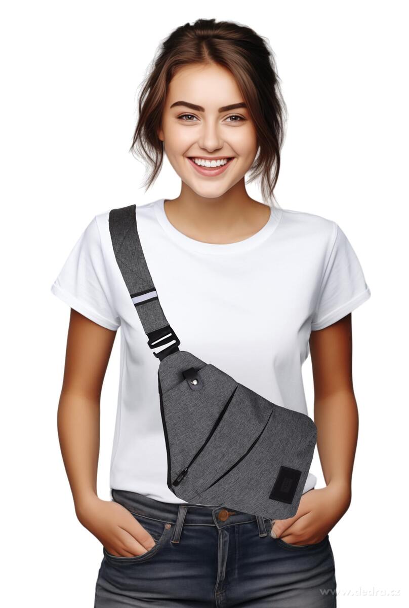 FC BLACK BADGE CROSSBODY | ta┼íka p┼Öes rameno | 4 kapsy, kapsa na telefon & nastaviteln├Ż popruh - obr├ízek 6 | Batohy a ledvinky | Grand M├│da