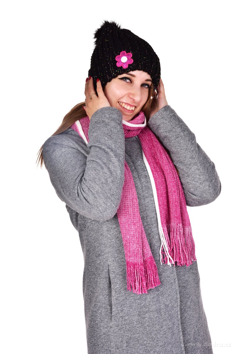 Hebký pletený šál s bílým okrajem – náhled 5 | Grand Móda