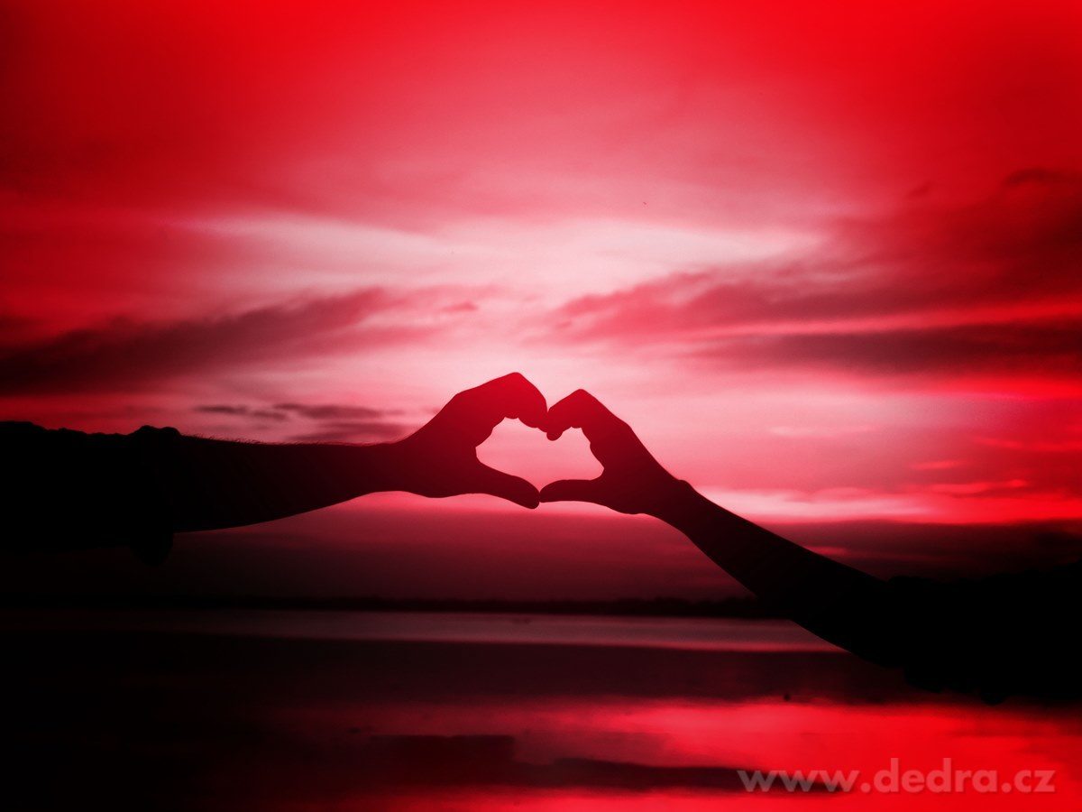 Antiperspirant sprej na bázi kamence, LOVING – náhled 3 | Grand Móda