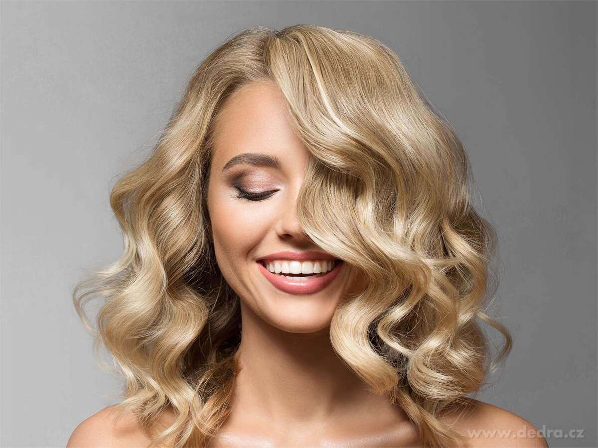 4 FUSION šampon pro blond a melírované vlasy – náhled 3 | Grand Móda