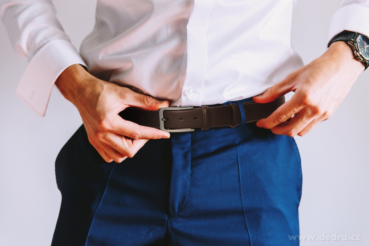 Kožený opasek, s kovovou sponou – náhled 3 | Grand Móda