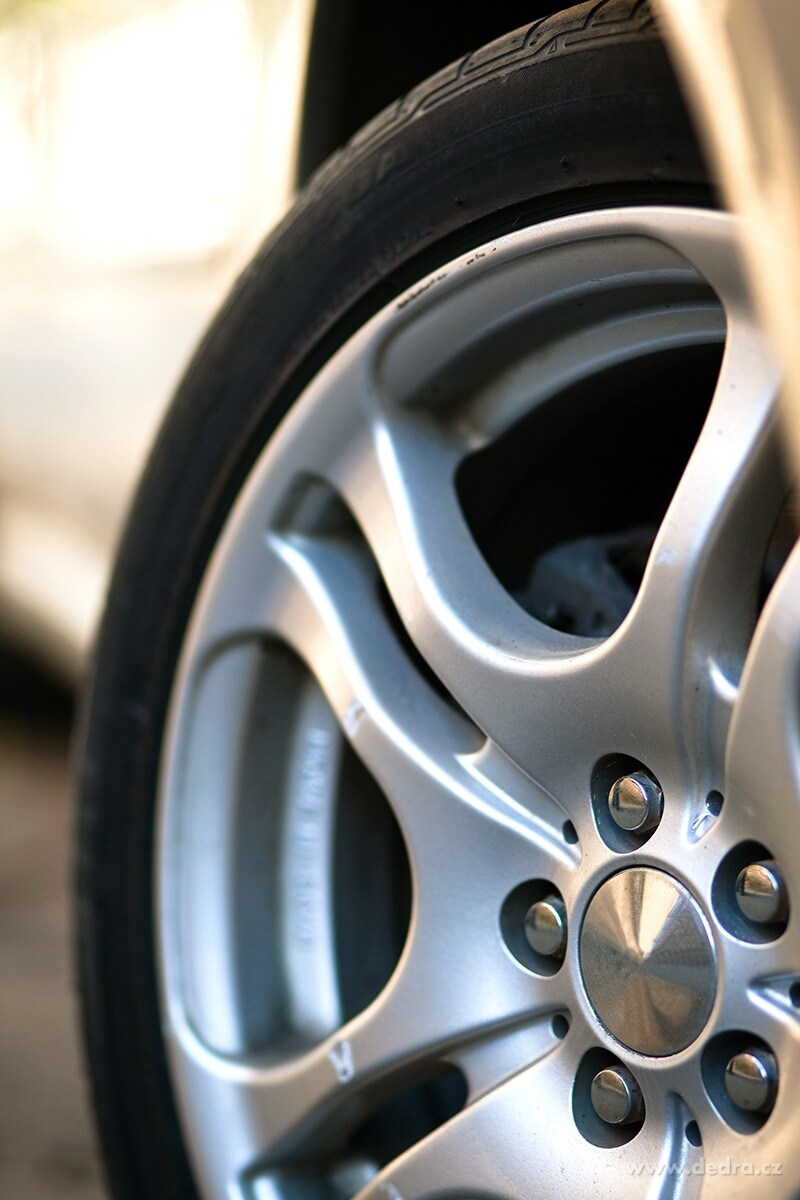 GUMMI 2in1, Čistič a impregnace gumových povrchů, 500 ml – náhled 4 | Grand Móda