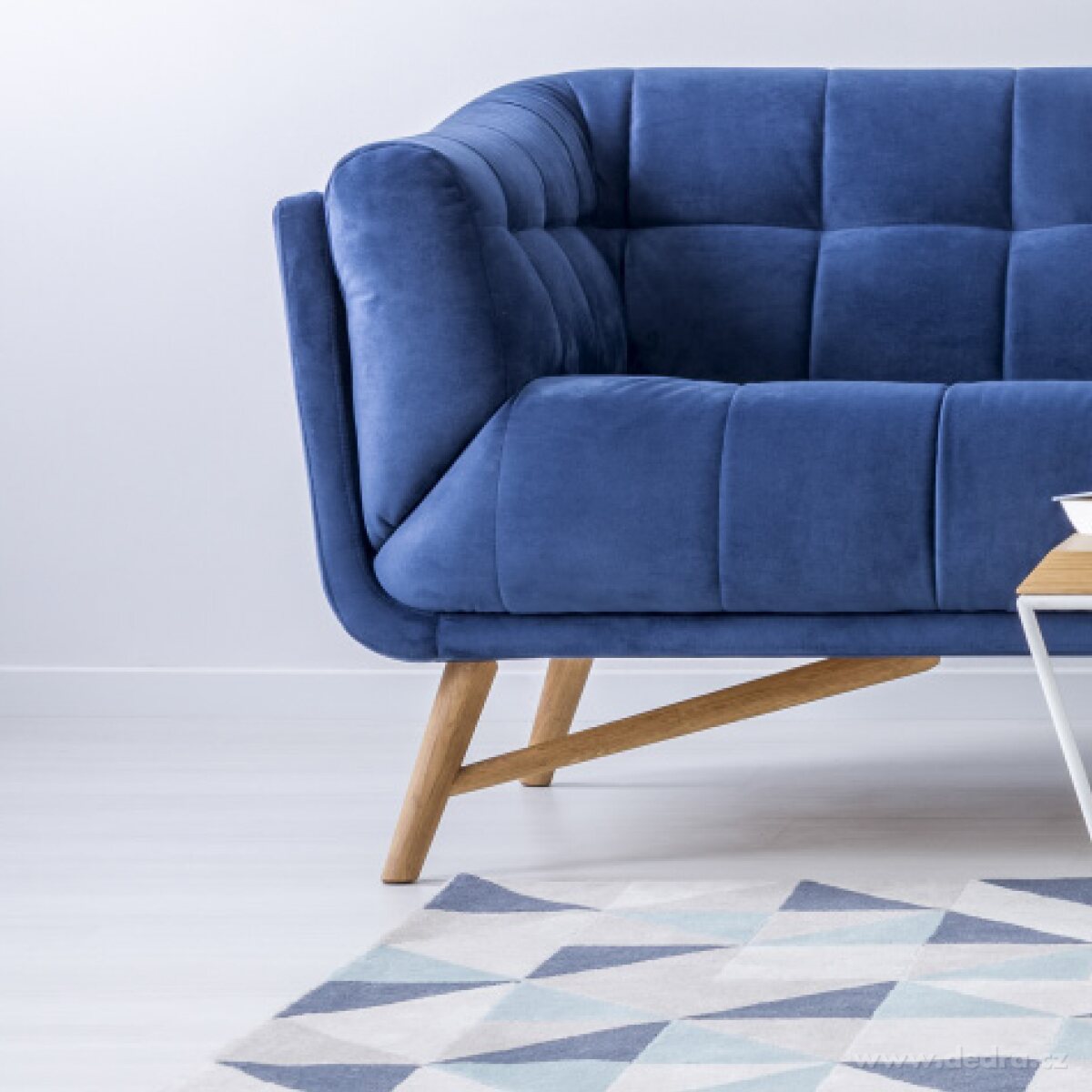 GOBELINO MANUAL, Pěnivý šampon na ruční čištění koberců a čalounění – náhled 3 | Grand Móda